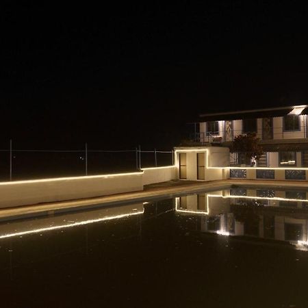 Santorini Vasai Resort Exterior foto